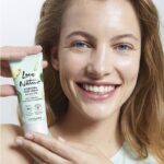 كرم آبرسان صورت آلوورا و آناناس لاونيچر